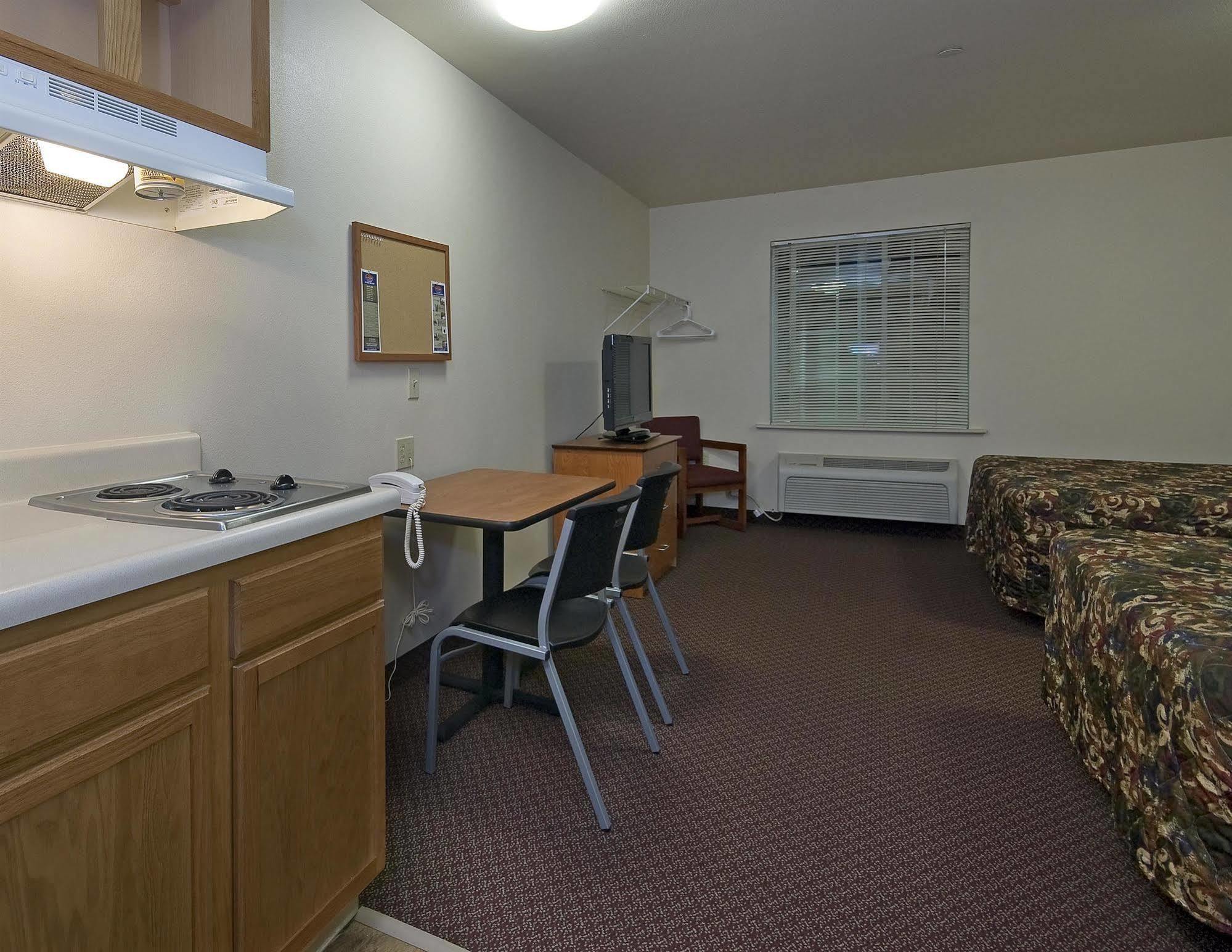 Woodspring Suites Macon West I-475 Bagian luar foto